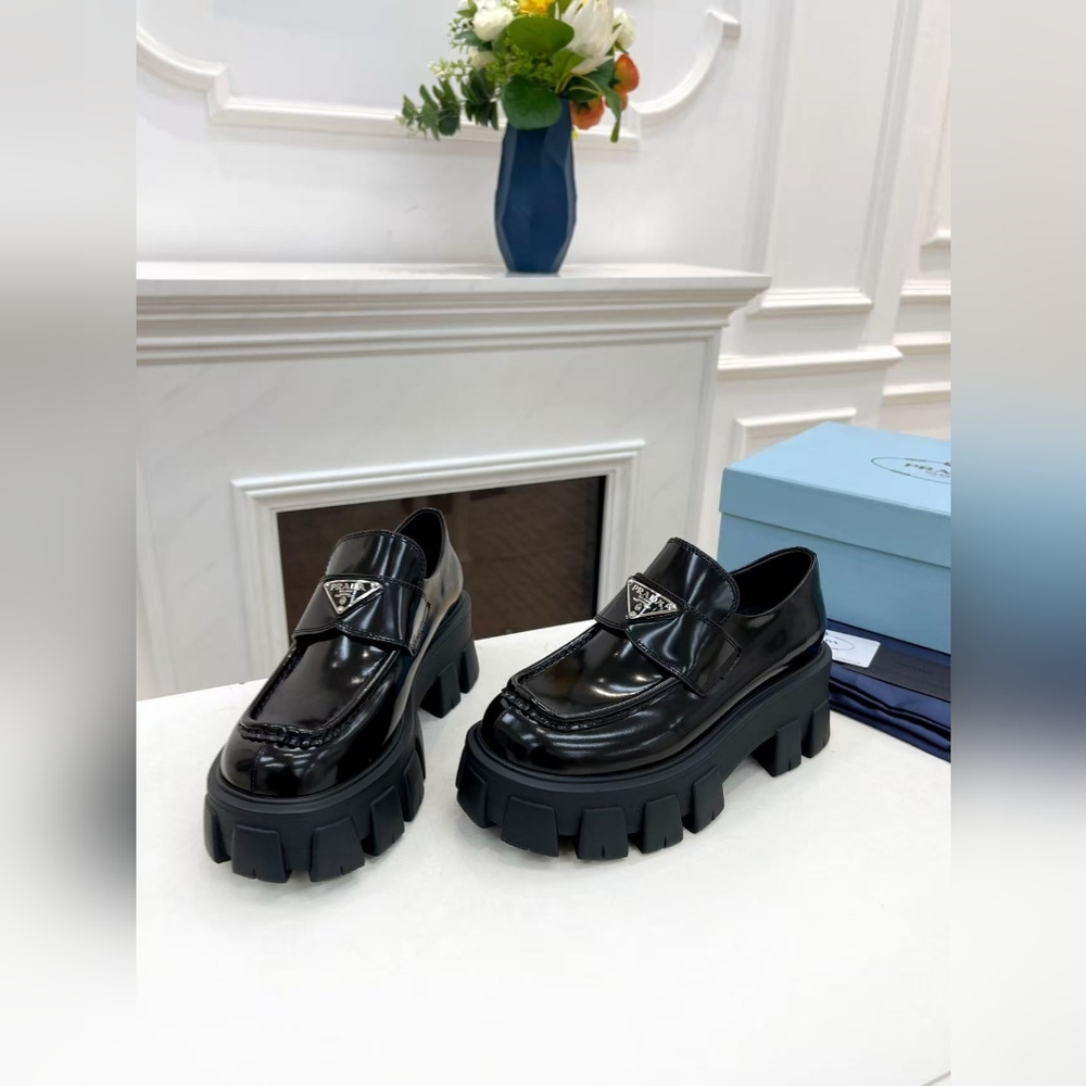 Prada Monolith leather Loafers - Picture 3 of 8